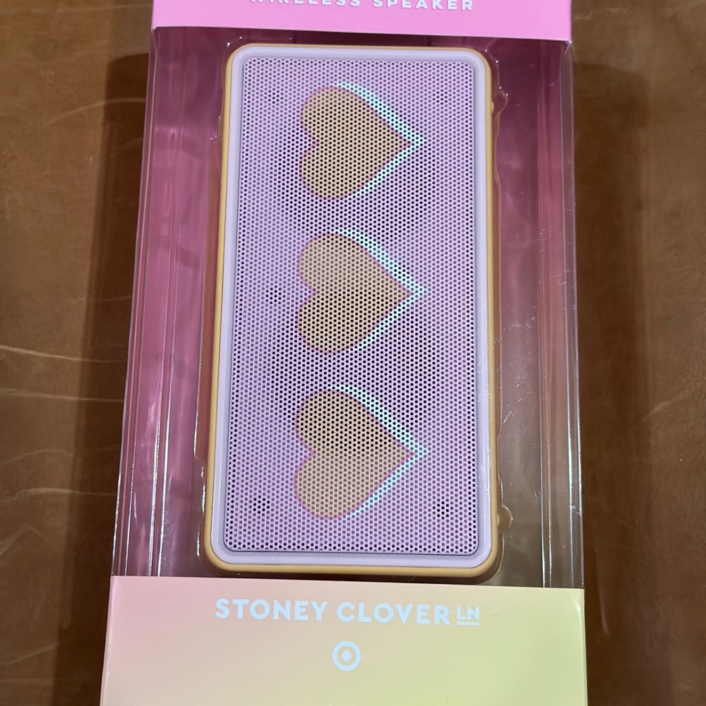 Stoney Clover Wireless Speaker